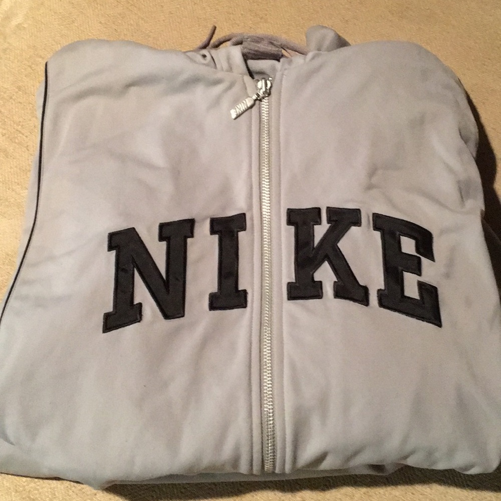 Men’s Nike track suit